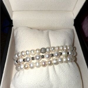 3 sets of 6mm Freshwater Pearl Bracelet from the brand Cernucci Multi Sets
